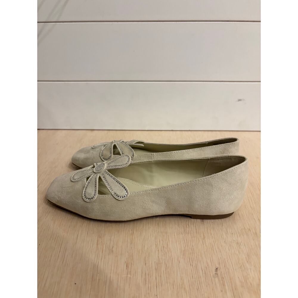Katy Perry The Evie Daisy Flats Faux Suede Cream Ballet Rhinestone Size 8.5 NWOB - Picture 3 of 7